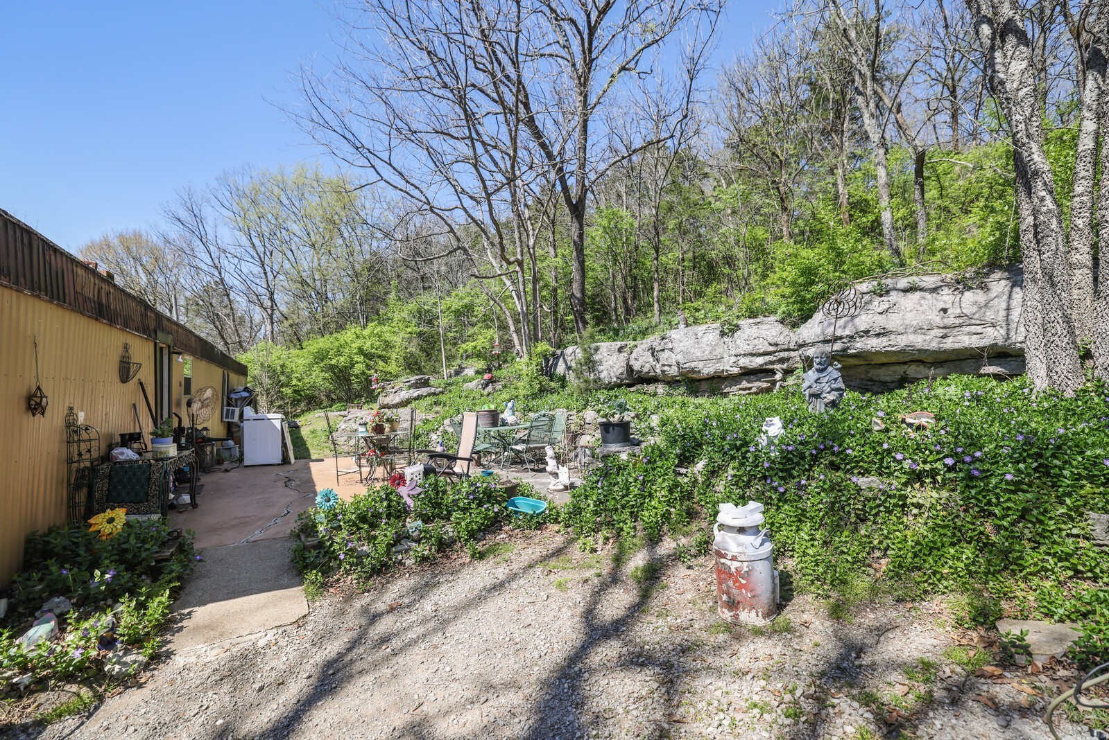 5052 Mt View Road Antioch, TN 37013 - Photo 11 of 39 a view of a pathway with a yard