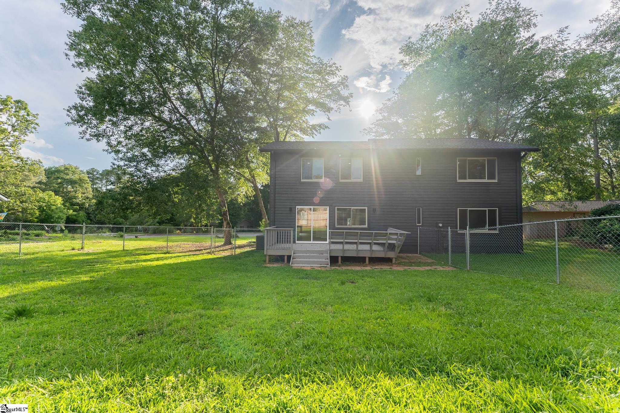 913 Berkeley Drive Clemson, SC 29631 - Photo 33 of 34