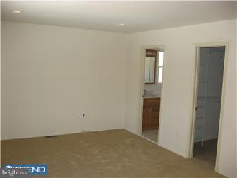 230 Sandringham Road Cherry Hill, NJ 08003 - Photo 6 of 8 Bedroom - Main