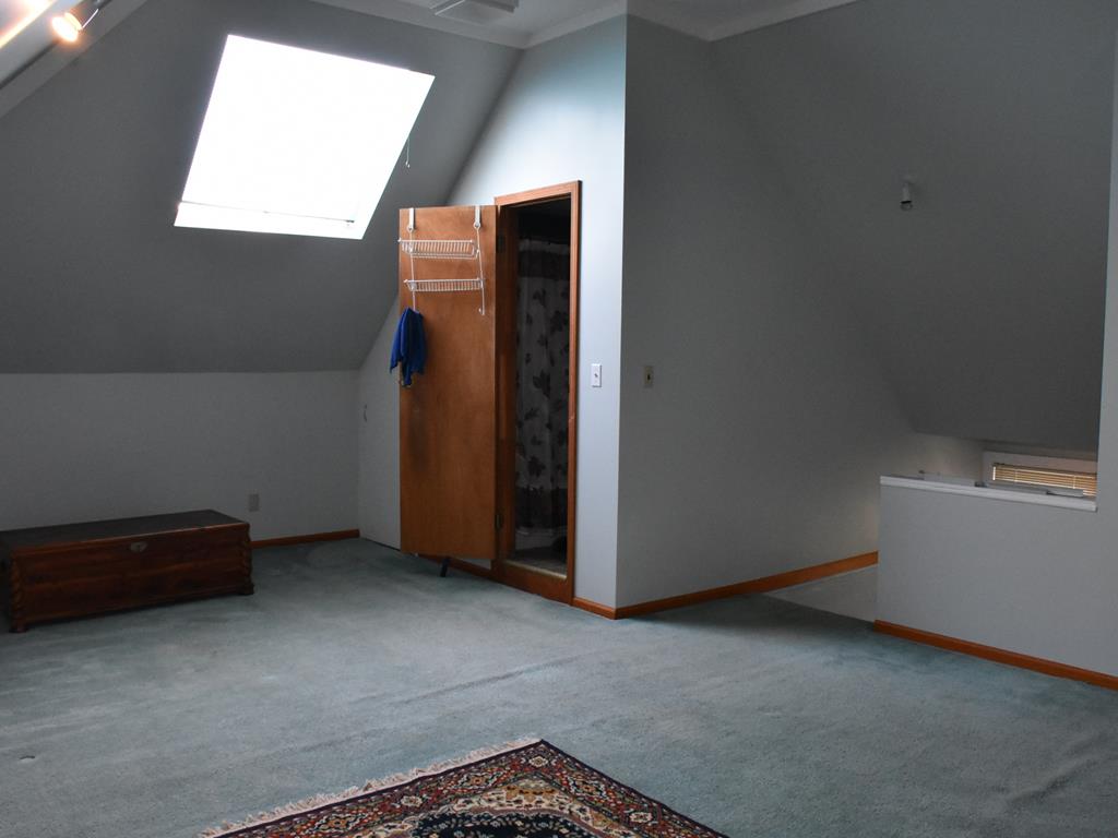 655 Chestnut Street Meadville, PA 16335 - Photo 35 of 43 a view of an empty room and a window