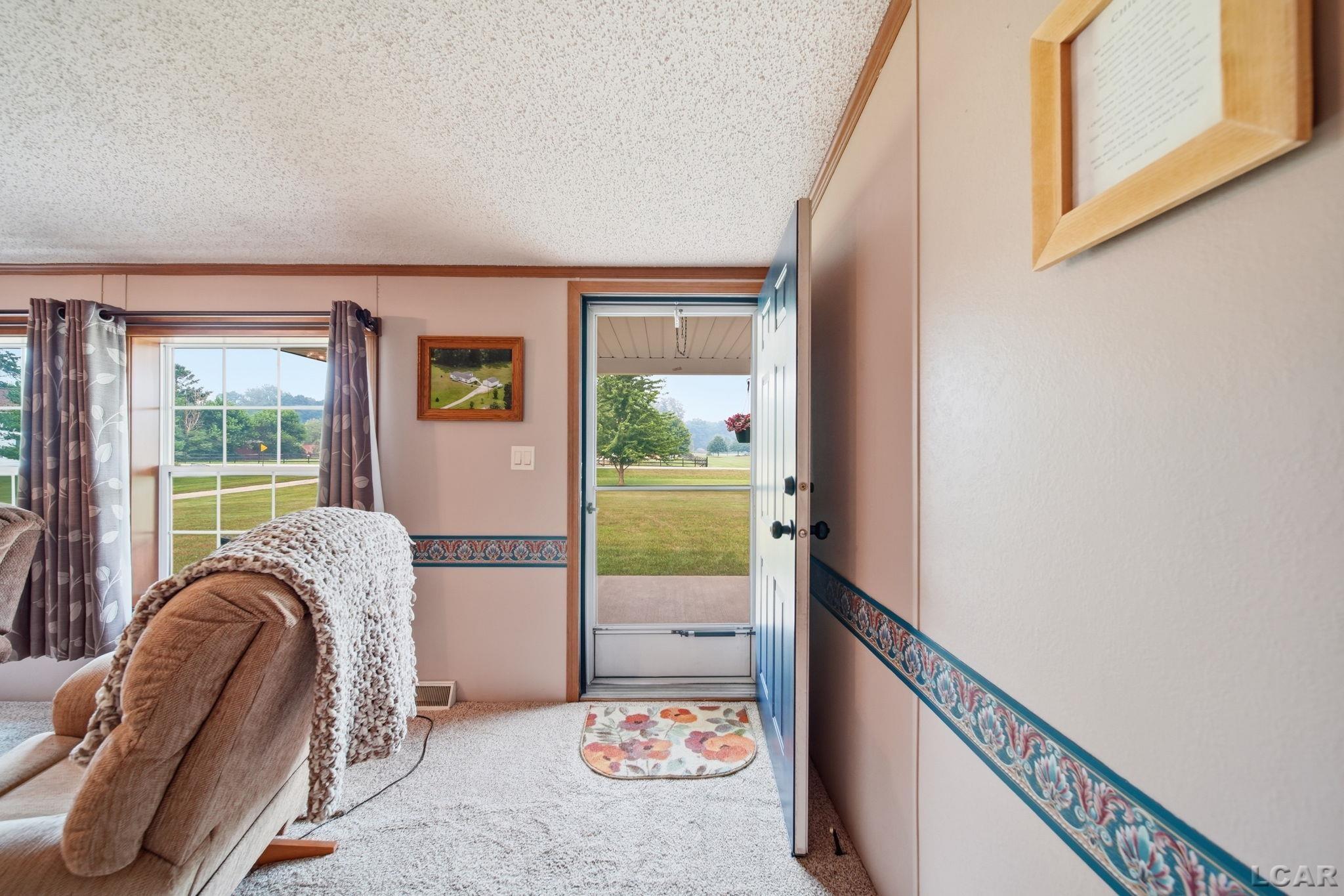 1052 Meanwell Road Dundee, MI 48131 - Photo 8 of 71 50215571-51473f53-f928-4667-a16a-7884f34742c8.JPG