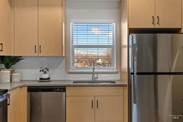 $399,000 | 7433 West Swain Lane, Garden City, ID 83714