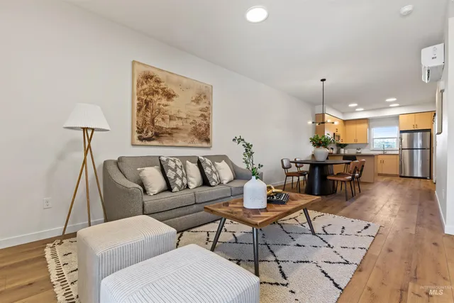 $399,000 | 7433 West Swain Lane, Garden City, ID 83714