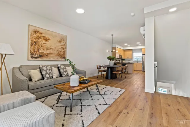 $399,000 | 7433 West Swain Lane, Garden City, ID 83714