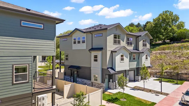 $399,000 | 7433 West Swain Lane, Garden City, ID 83714