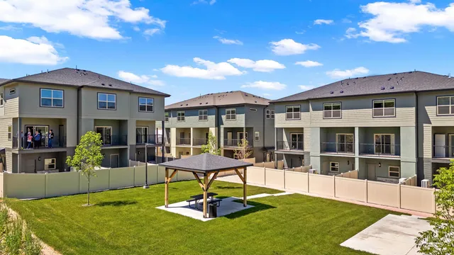 $399,000 | 7433 West Swain Lane, Garden City, ID 83714