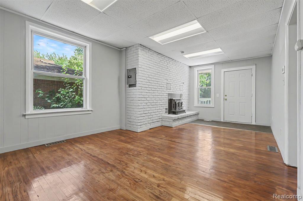 135 Batavia Street River Rouge, MI 48218 - Photo 5 of 34 Gallery Image 5