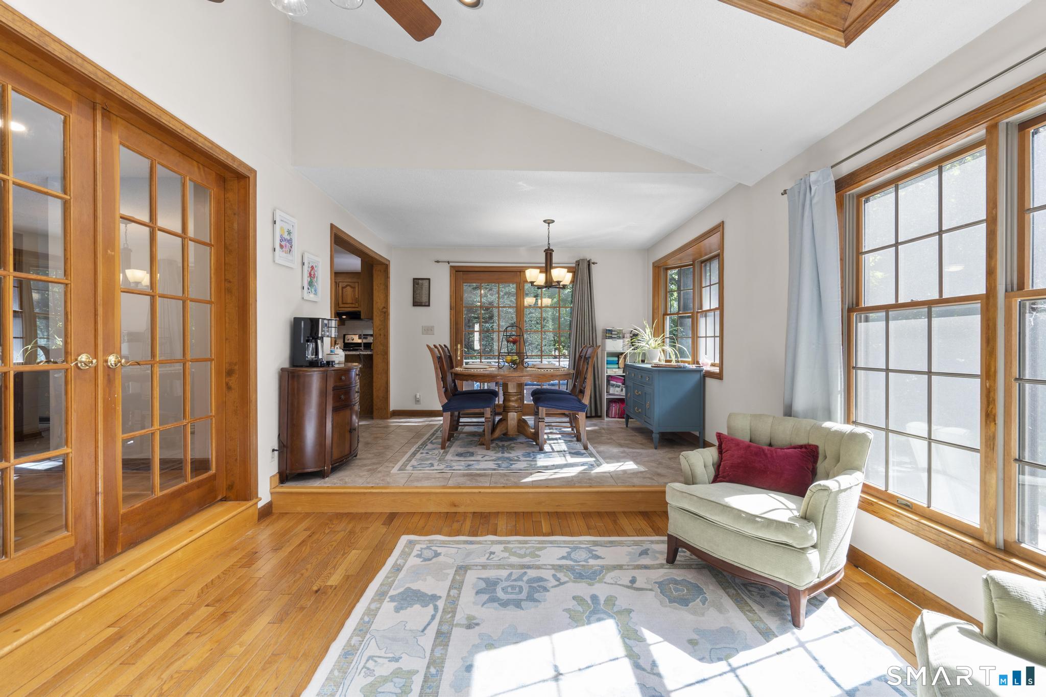 101 Wedgewood Road Southington, CT 06489 - Photo 19 of 40