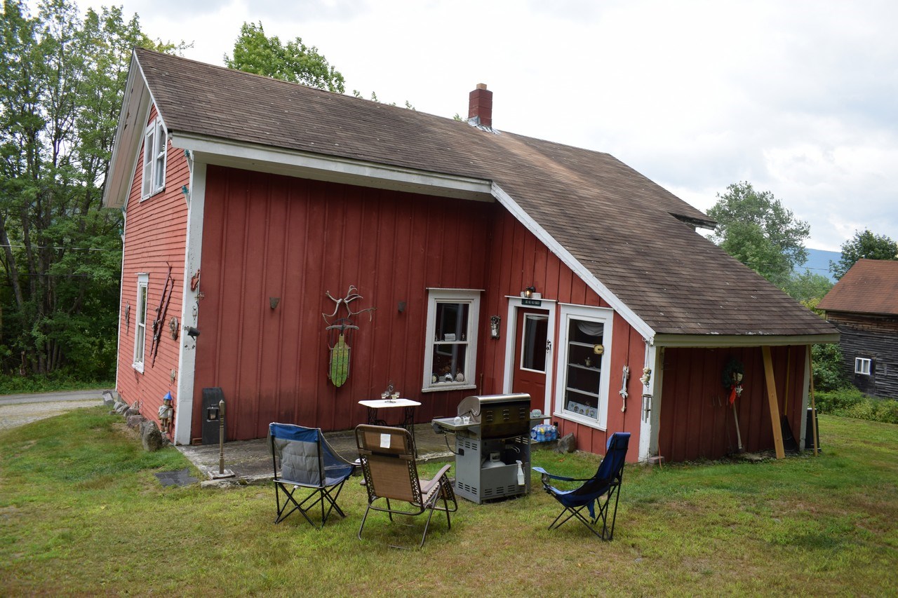318 Percy Road Stark, NH 03582 - Photo 5 of 25