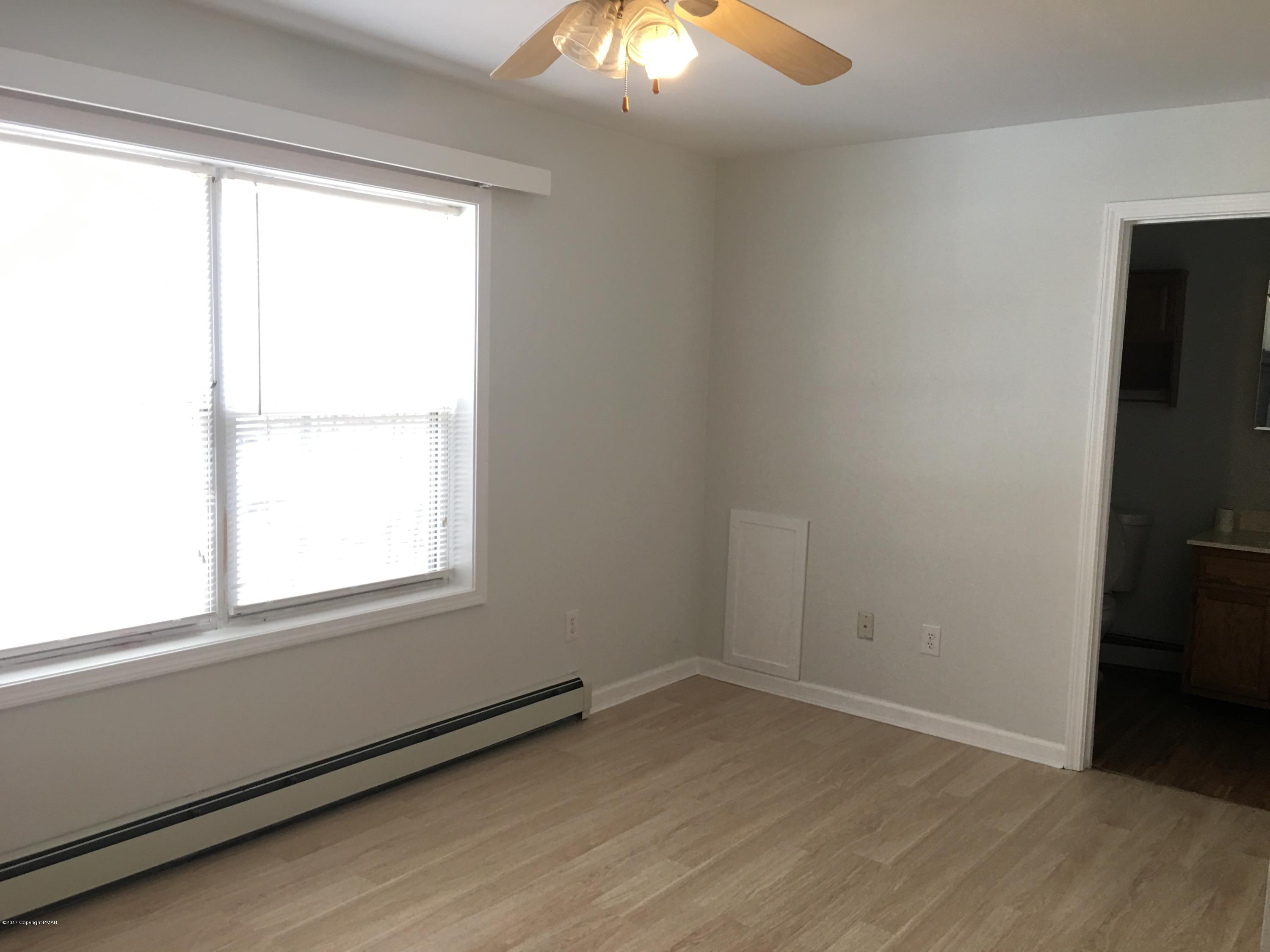 4448 Pine Ridge Drive East Bushkill, PA 18324 - Photo 11 of 22 Master Bed 2