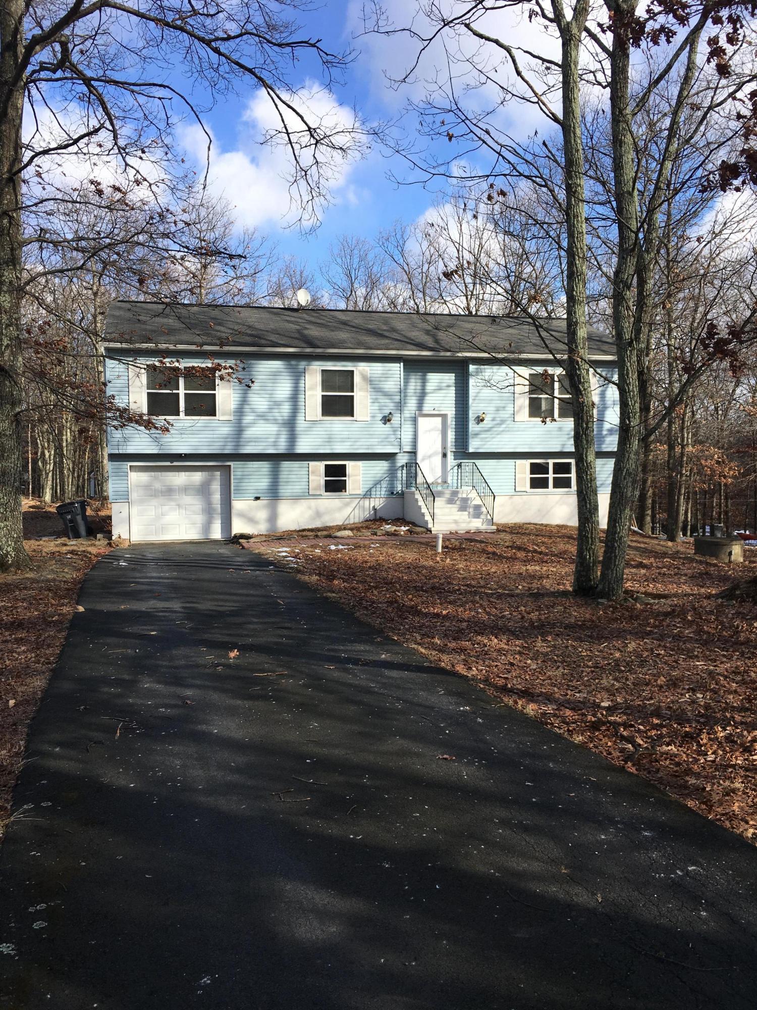 4448 Pine Ridge Drive East Bushkill, PA 18324 - Photo 21 of 22 Long Driveway