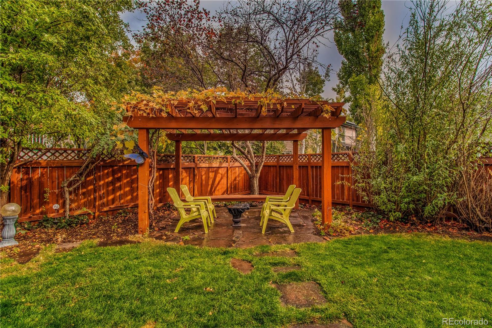 3940 Montclair Lane Boulder, CO 80301 - Photo 25 of 26 a view of a chairs and table in the garden
