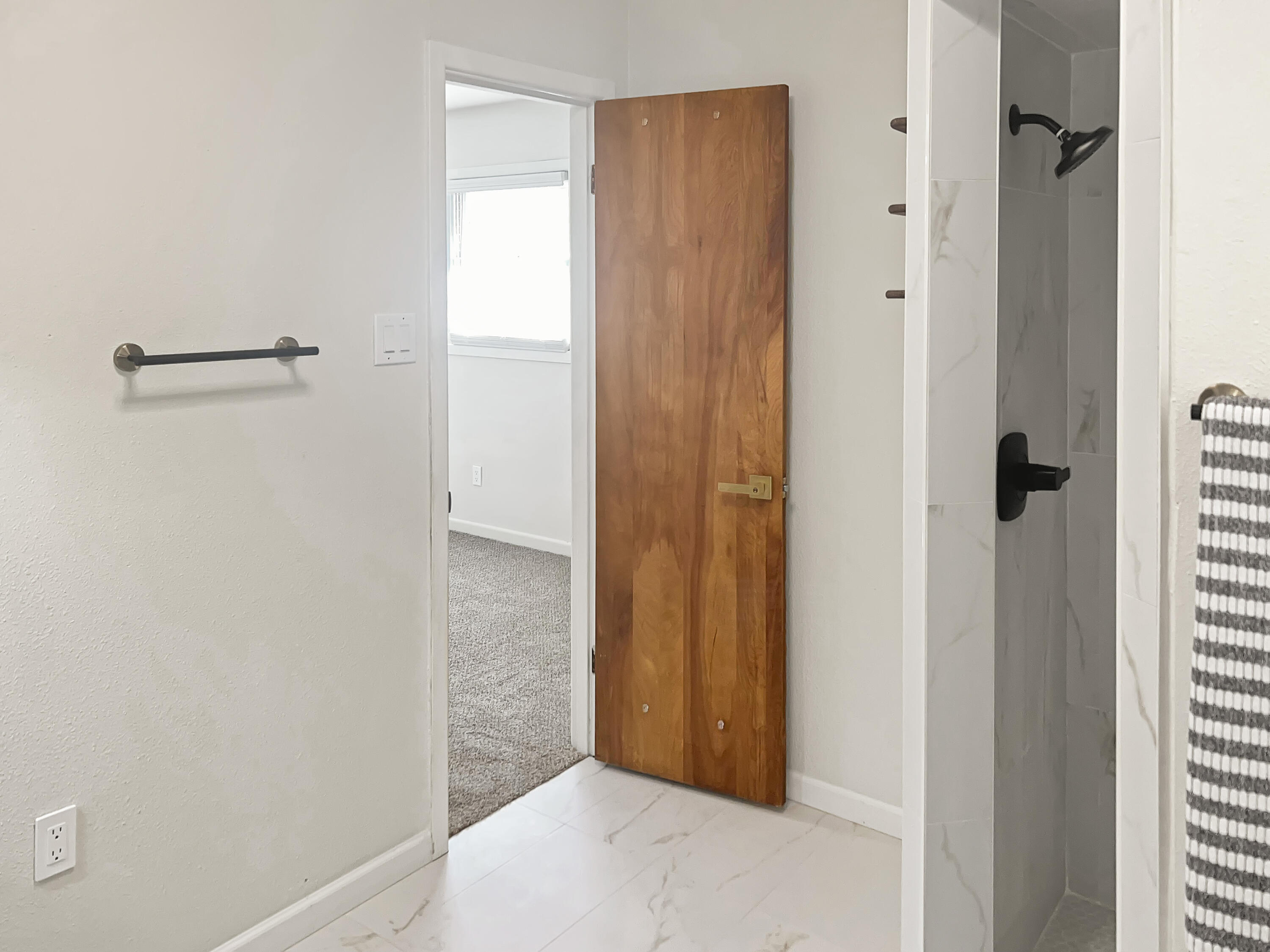 3827 52nd Street Lubbock, TX 79413 - Photo 17 of 24 a view of bathroom with shower