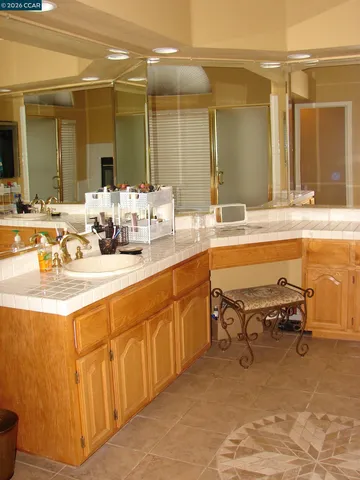 $1,650,000 | 4110 Forest Hill Court, Hayward, CA 94542