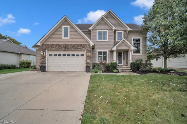 $525,000 | 664 East Dawnwood Drive, Independence, OH 44131