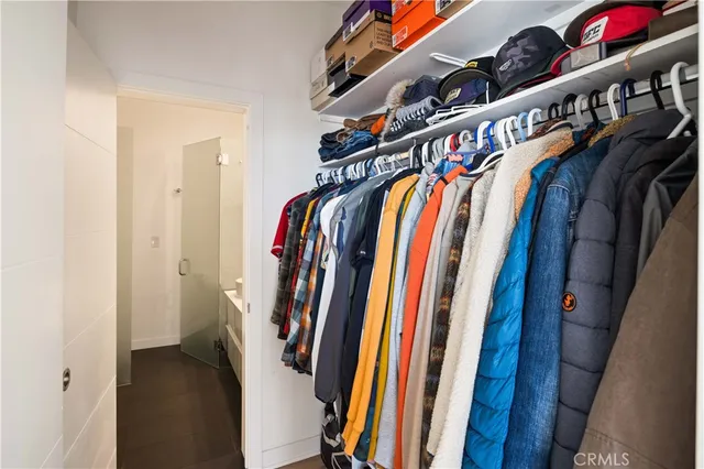 $975,000 | 2023 Placentia Avenue, Costa Mesa, CA 92627