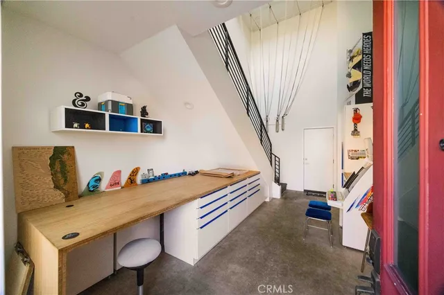 $975,000 | 2023 Placentia Avenue, Costa Mesa, CA 92627