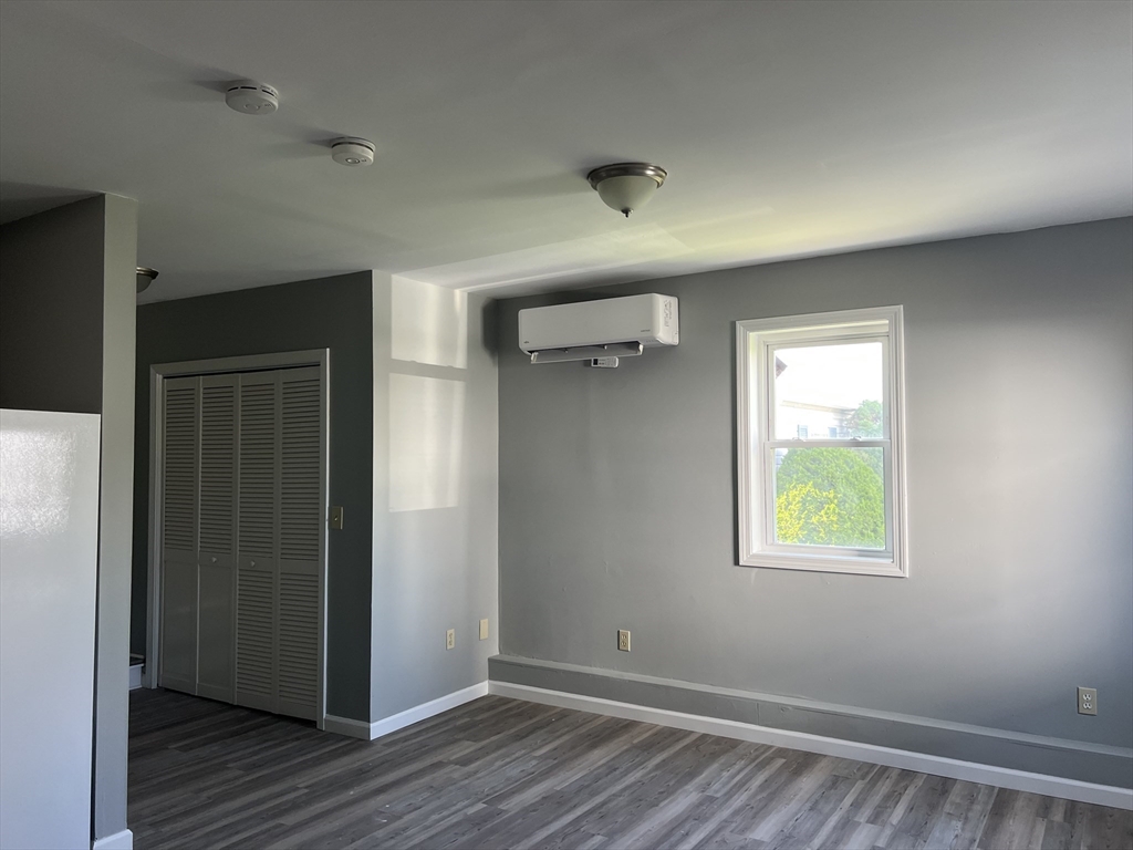 1017 Pine Street Fall River, MA 02723 - Photo 9 of 34
