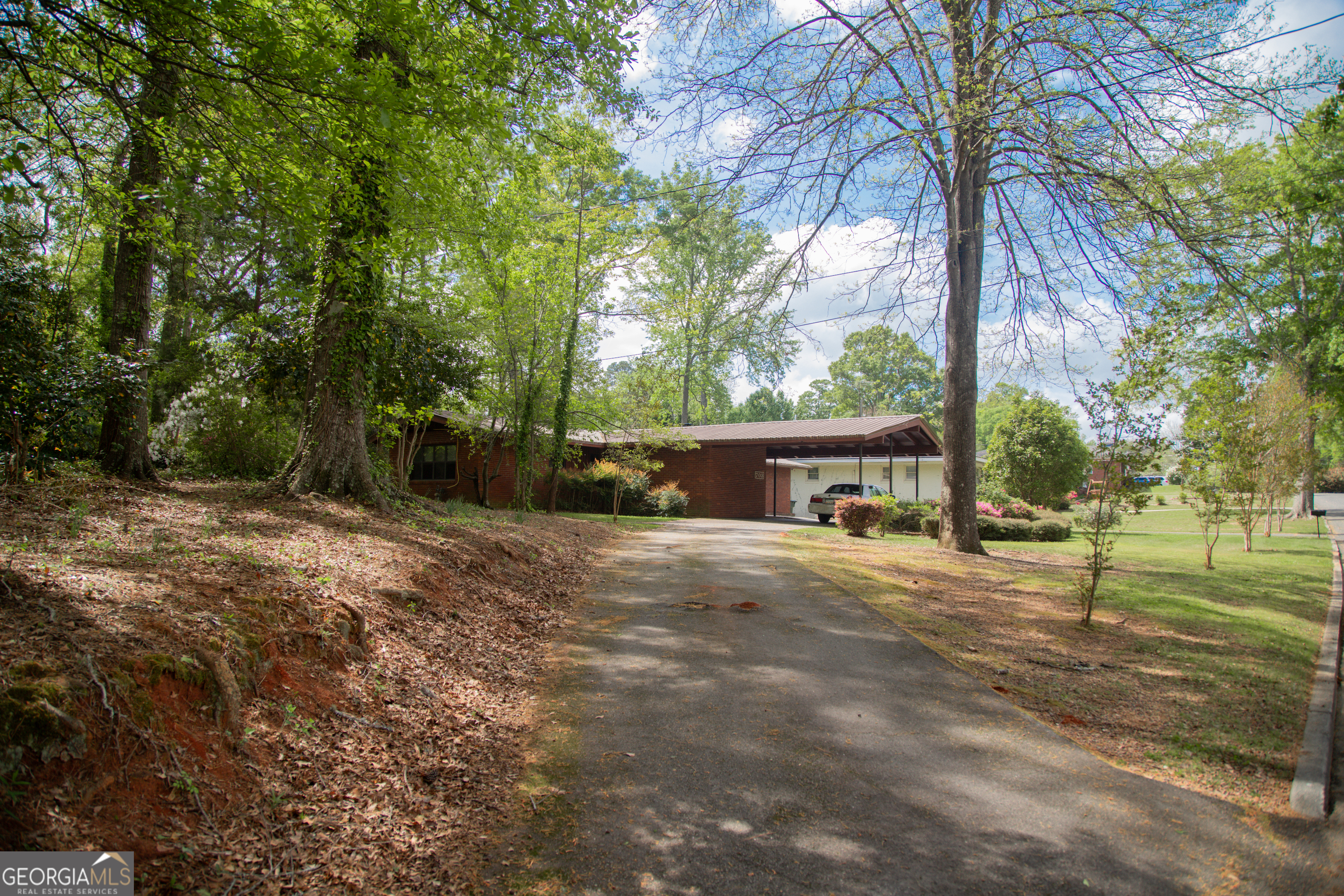 703 Greenwood Road Thomaston, GA 30286 - Photo 6 of 62