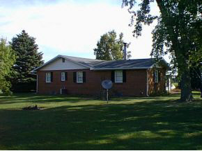 2031 West 500 South Rochester, IN 46975 - Photo 3 of 5 Gallery Image 3