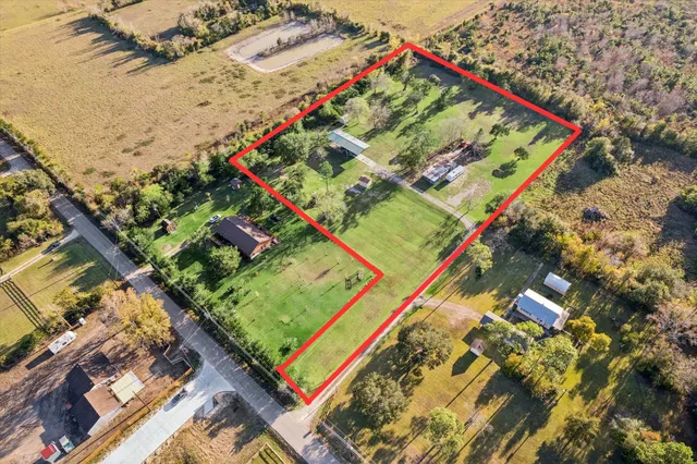 a view of a golf course