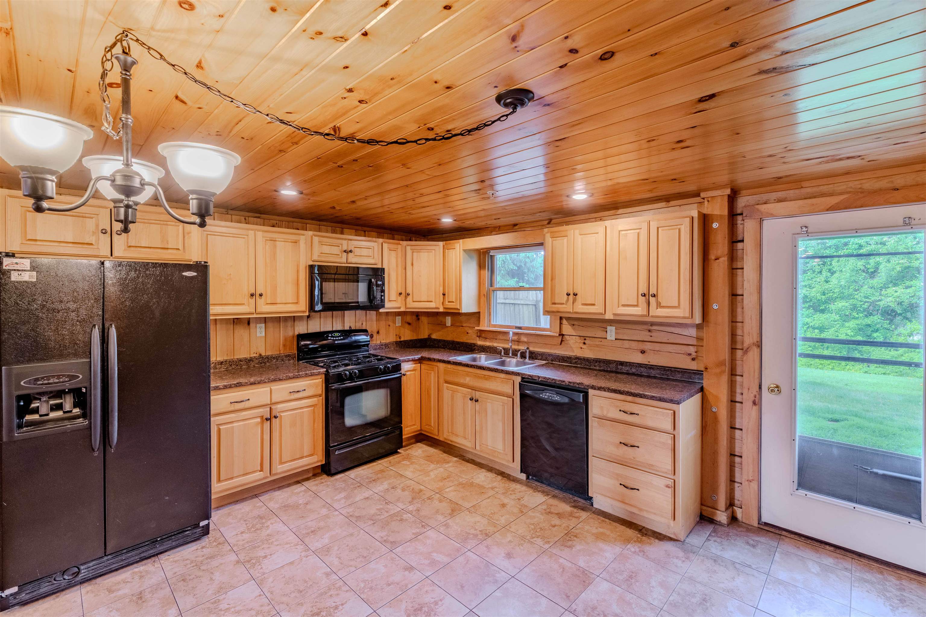 181 Benton Road, Unit 3 Haverhill, NH 03774 - Photo 2 of 14