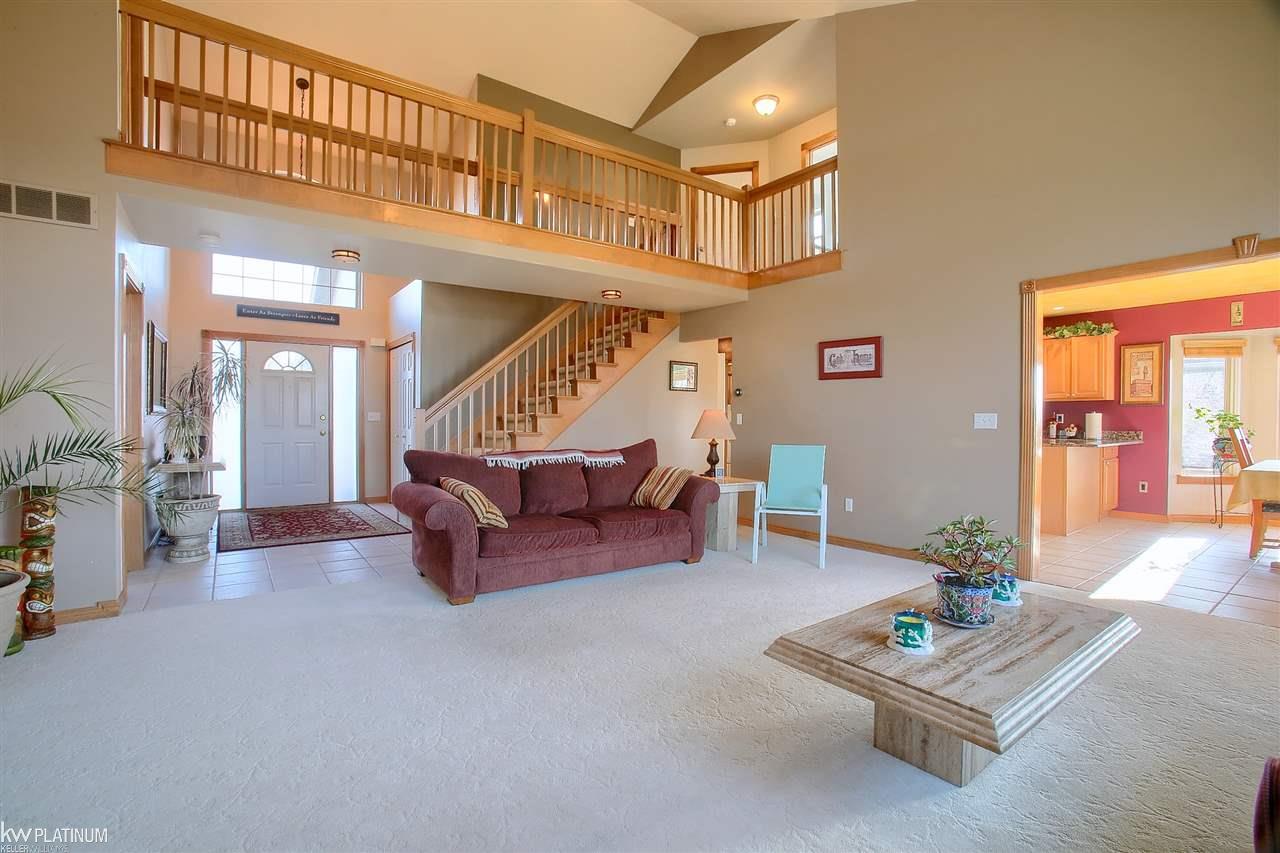 53851 Orson Road New Baltimore, MI 48047 - Photo 6 of 31 50030951-5.JPG