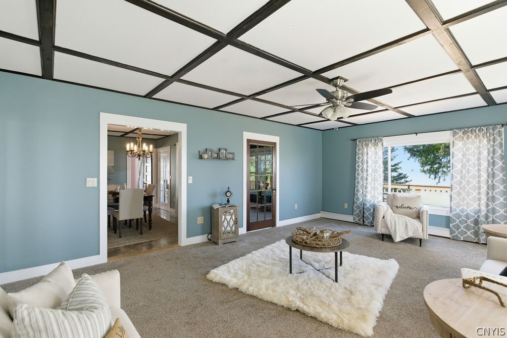 7195 Lakeshore Road Cicero, NY 13039 - Photo 19 of 46 Spacious living room with waterfront view!