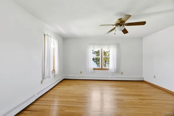$725,000 | 7195 Lakeshore Road, Cicero, NY 13039