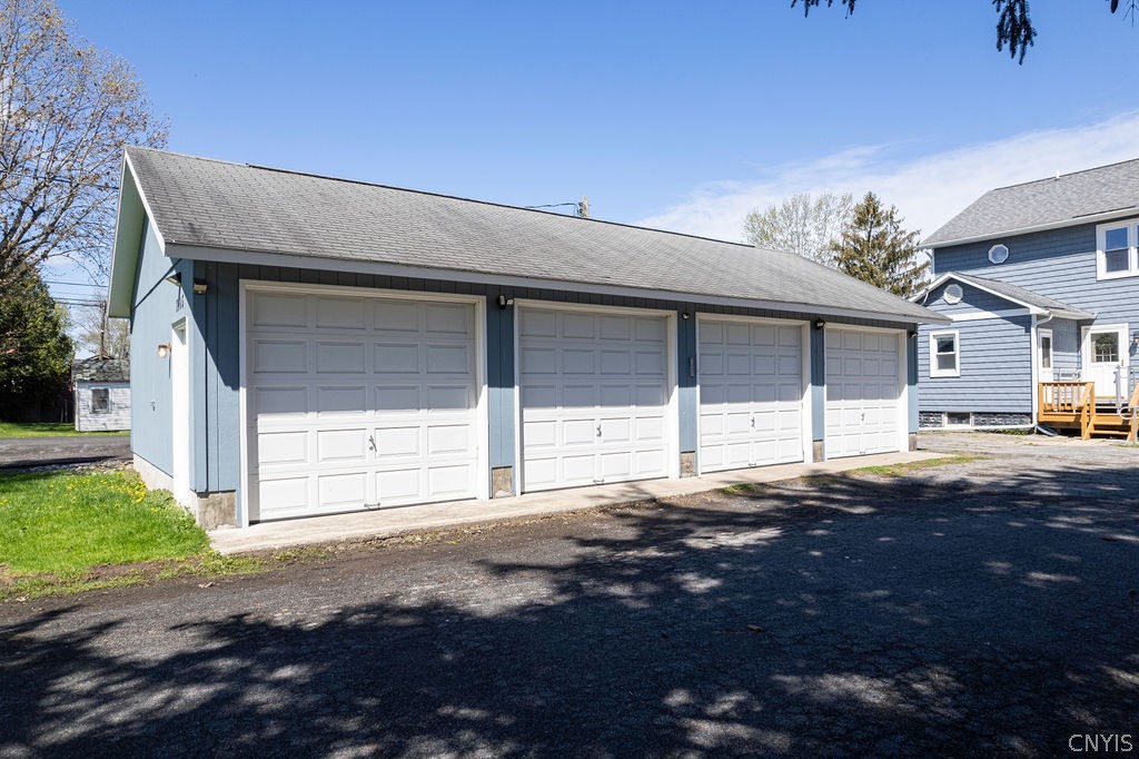 7195 Lakeshore Road Cicero, NY 13039 - Photo 41 of 46