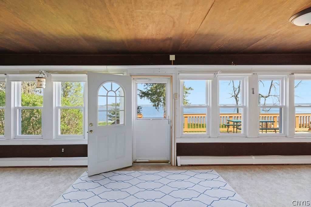 7195 Lakeshore Road Cicero, NY 13039 - Photo 5 of 46 4 season sunroom with amazing views!