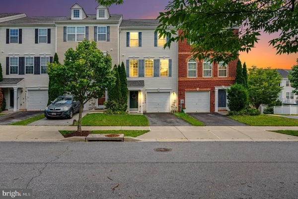 $625,000 | 23003 Heath Aster Way, Clarksburg, MD 20871