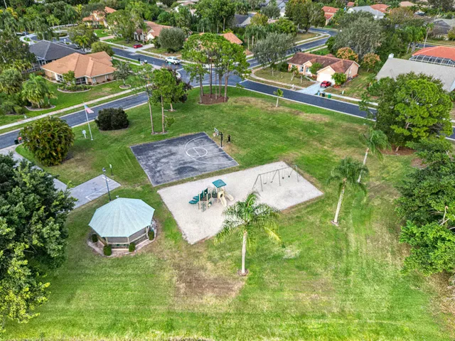 $415,000 | 1330 Southwest Maplewood Drive, Port St. Lucie, FL 34986