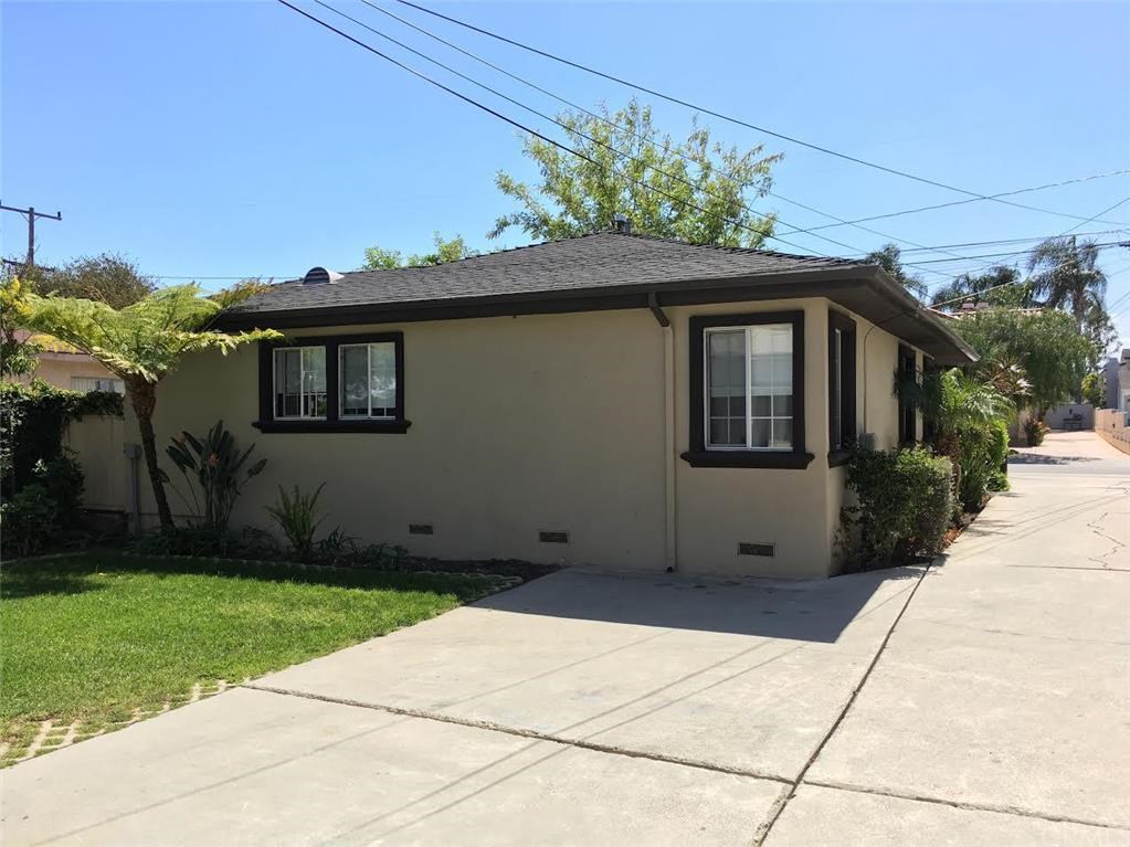 2213 Bataan Road, Unit A Redondo Beach, CA 90278 - Photo 15 of 38