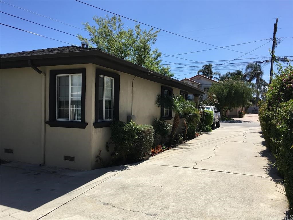 2213 Bataan Road, Unit A Redondo Beach, CA 90278 - Photo 17 of 38