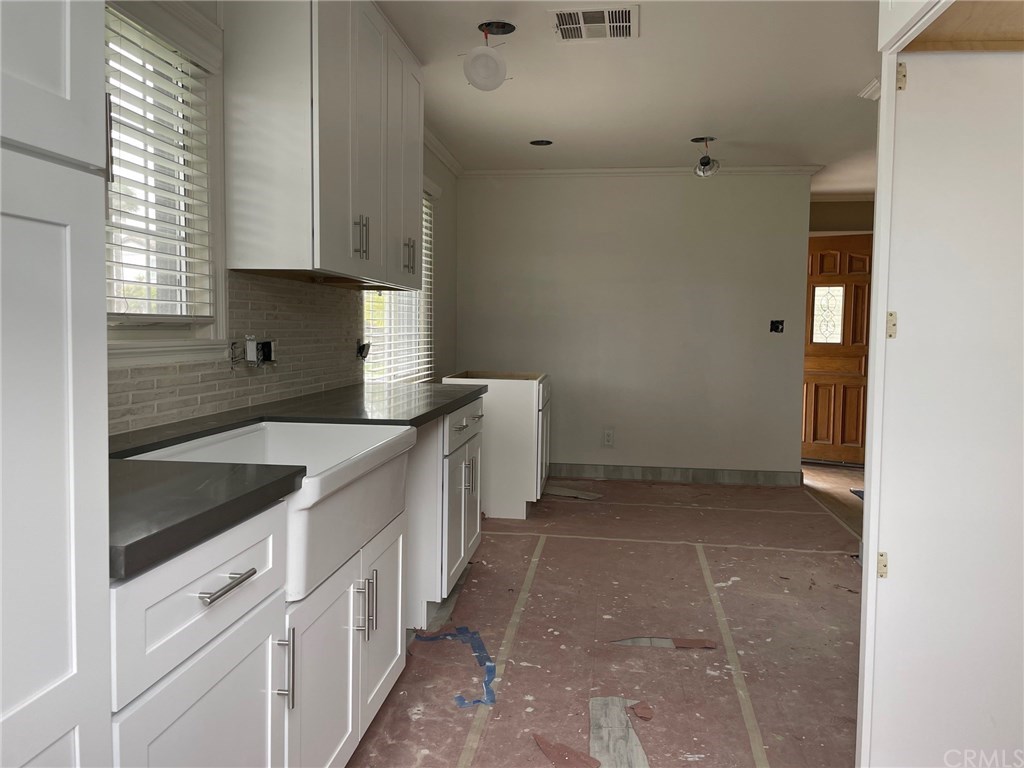 2213 Bataan Road, Unit A Redondo Beach, CA 90278 - Photo 23 of 38