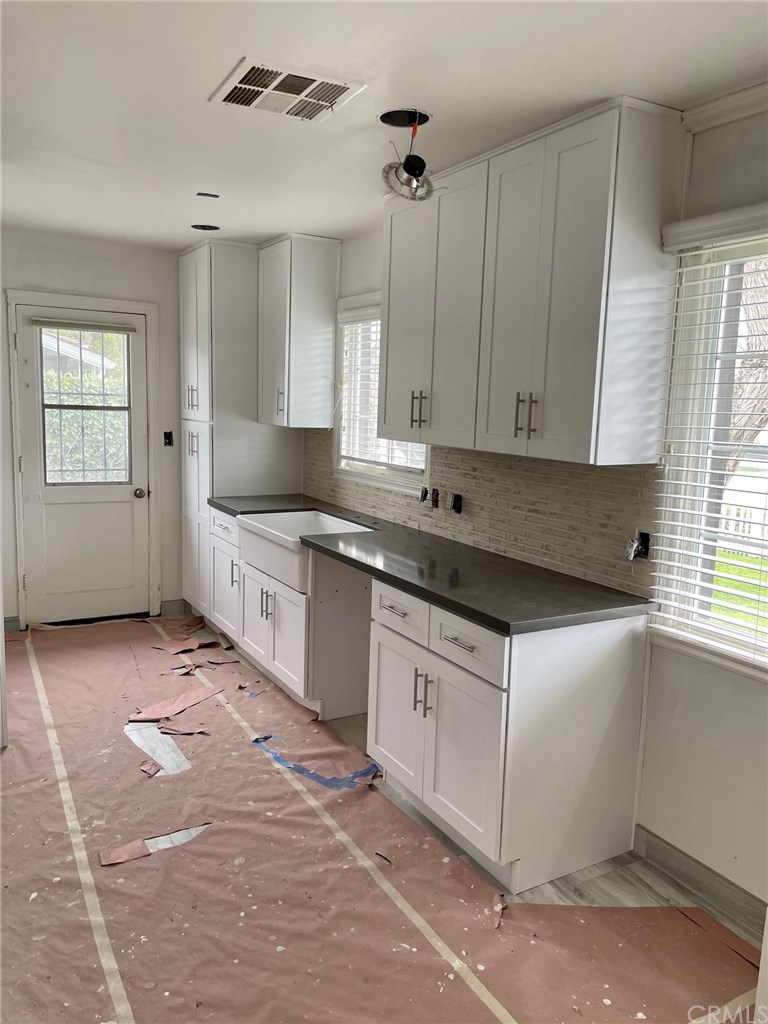 2213 Bataan Road, Unit A Redondo Beach, CA 90278 - Photo 26 of 38