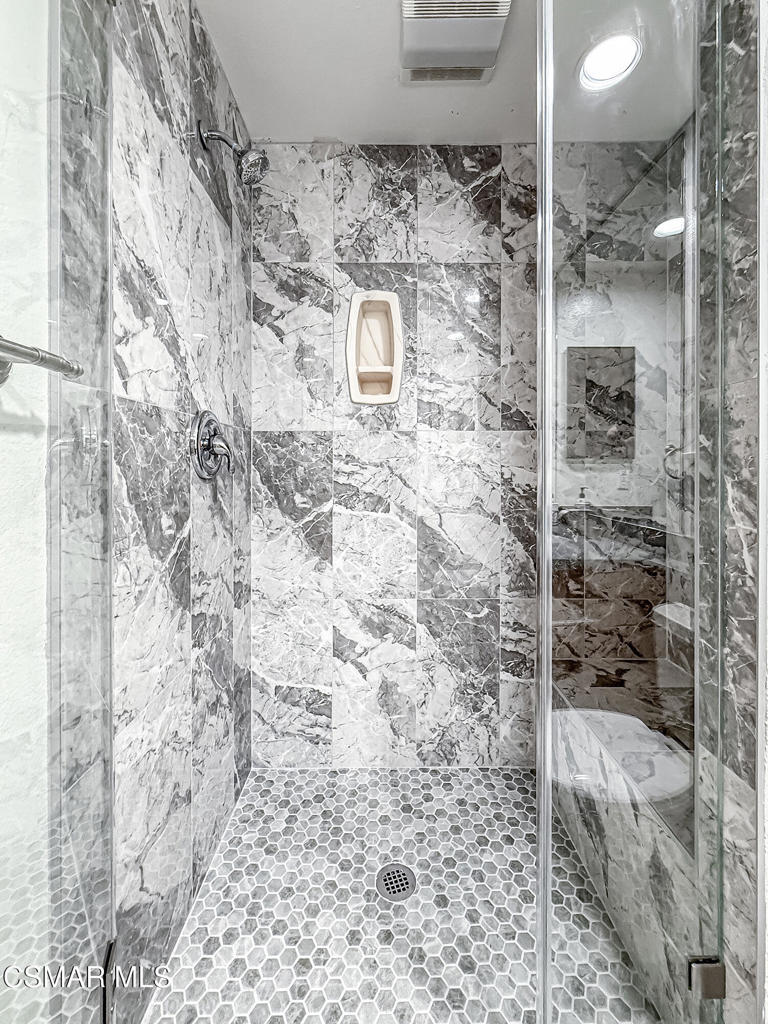 12057 Falcon Crest Way Porter Ranch, CA 91326 - Photo 27 of 86