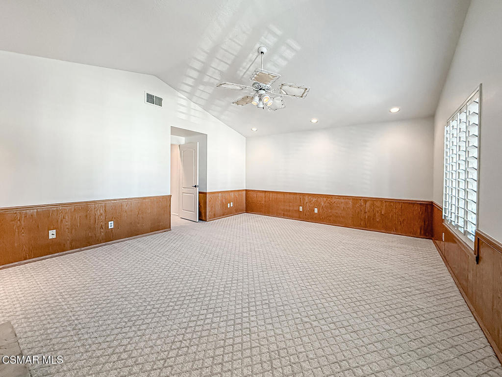 12057 Falcon Crest Way Porter Ranch, CA 91326 - Photo 40 of 86