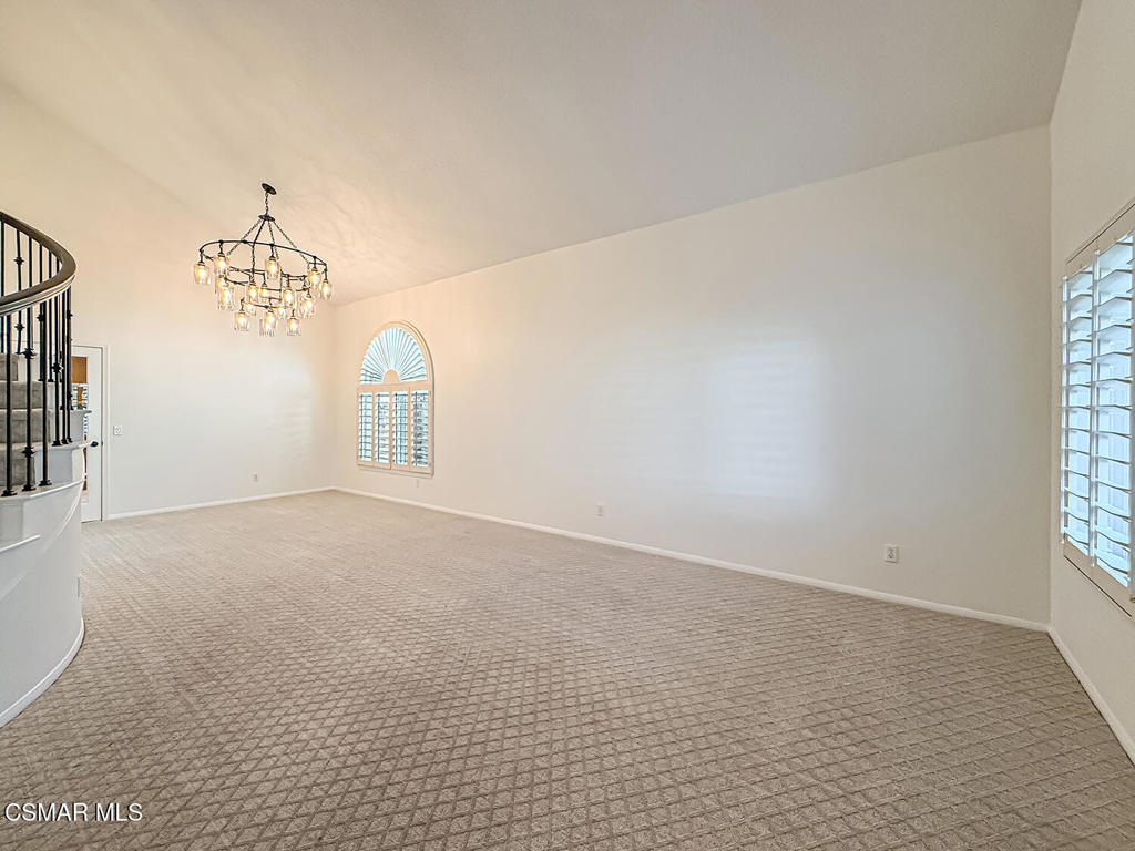 12057 Falcon Crest Way Porter Ranch, CA 91326 - Photo 7 of 86