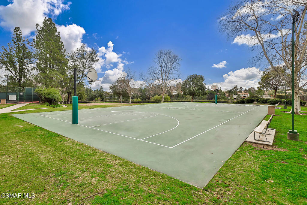 12057 Falcon Crest Way Porter Ranch, CA 91326 - Photo 72 of 86
