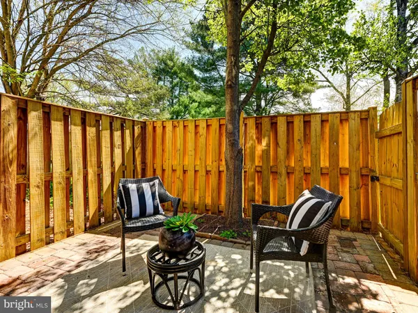 $360,000 | 1679 Hart Court, Crofton, MD 21114