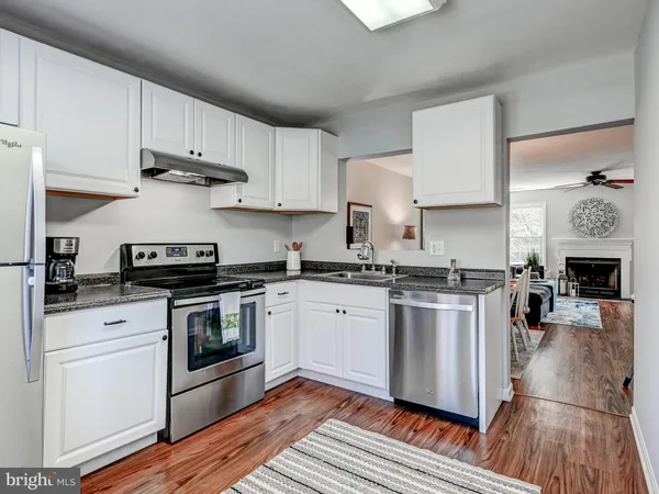 $360,000 | 1679 Hart Court, Crofton, MD 21114