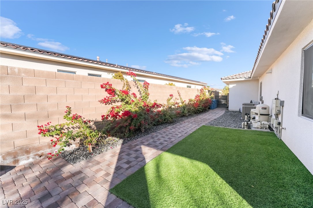 45 Garibaldi Way Henderson, NV 89011 - Photo 48 of 52