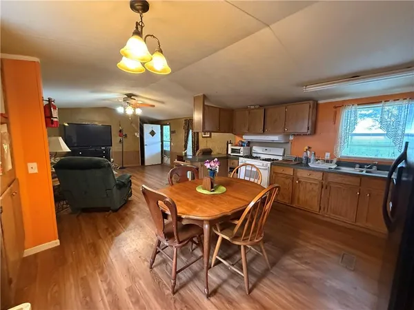 $64,000 | 584 167th Highway, Forest Hill, LA 71430