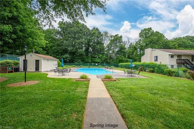 $169,900 | 139 Turnwood Lane, Winston-Salem, NC 27104