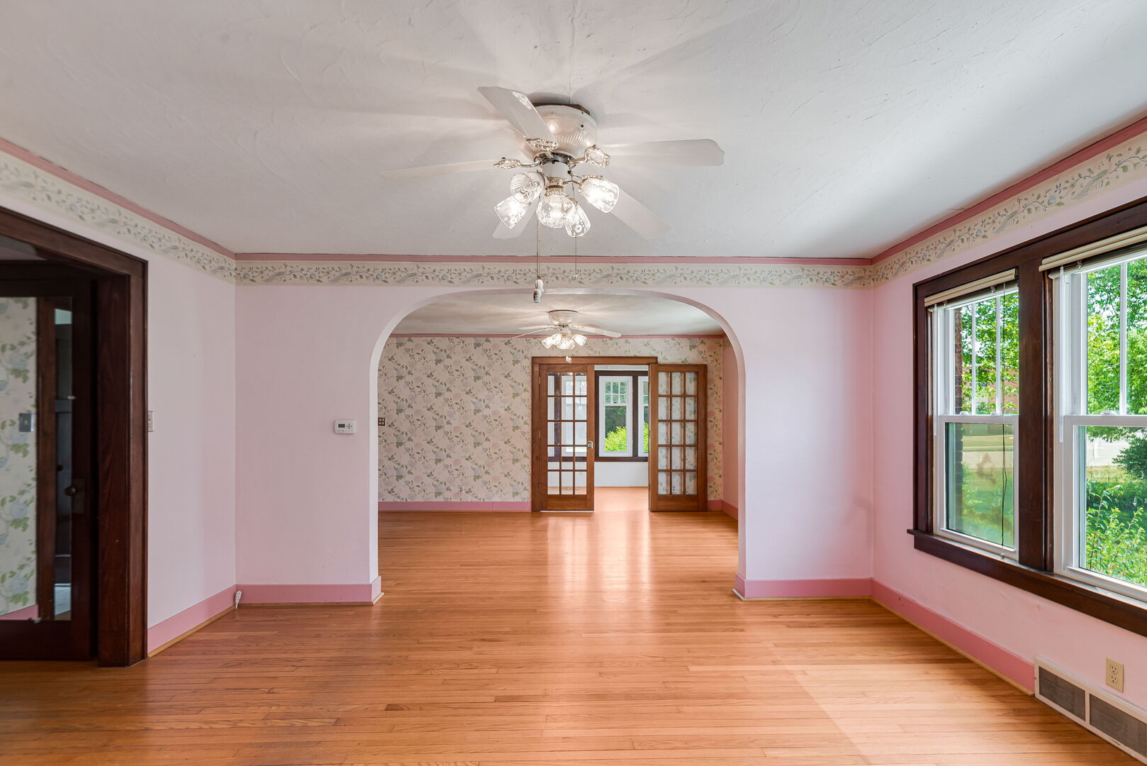 285 Chestnut Street Antioch, IL 60002 - Photo 5 of 27