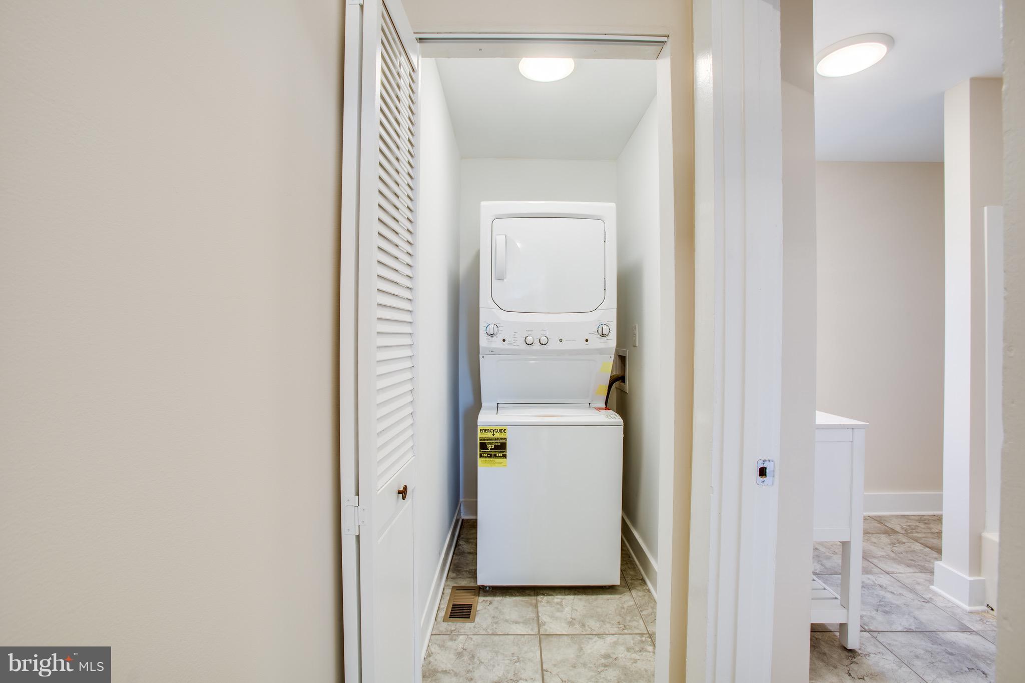 7530 Courthouse Road Spotsylvania, VA 22551 - Photo 22 of 37 Laundry on Main Level