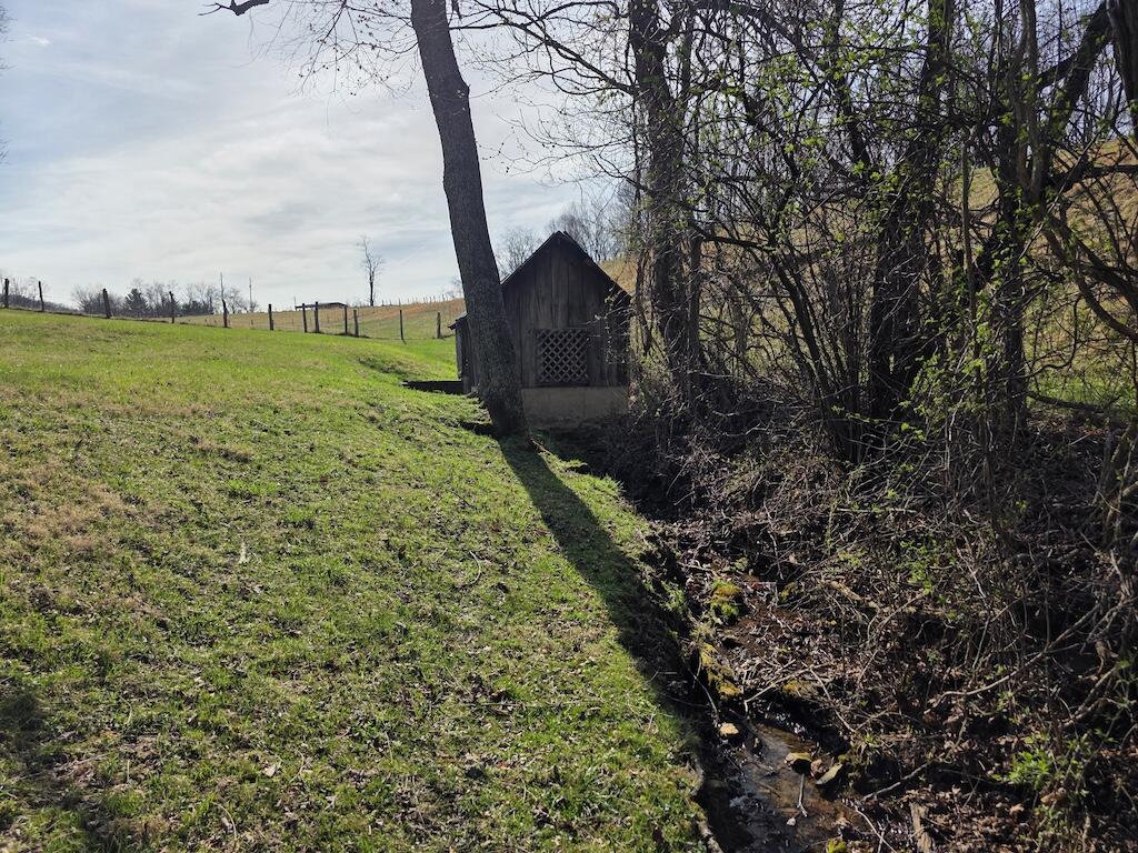 535 Waterworks Road Radford, VA 24141 - Photo 36 of 40 36