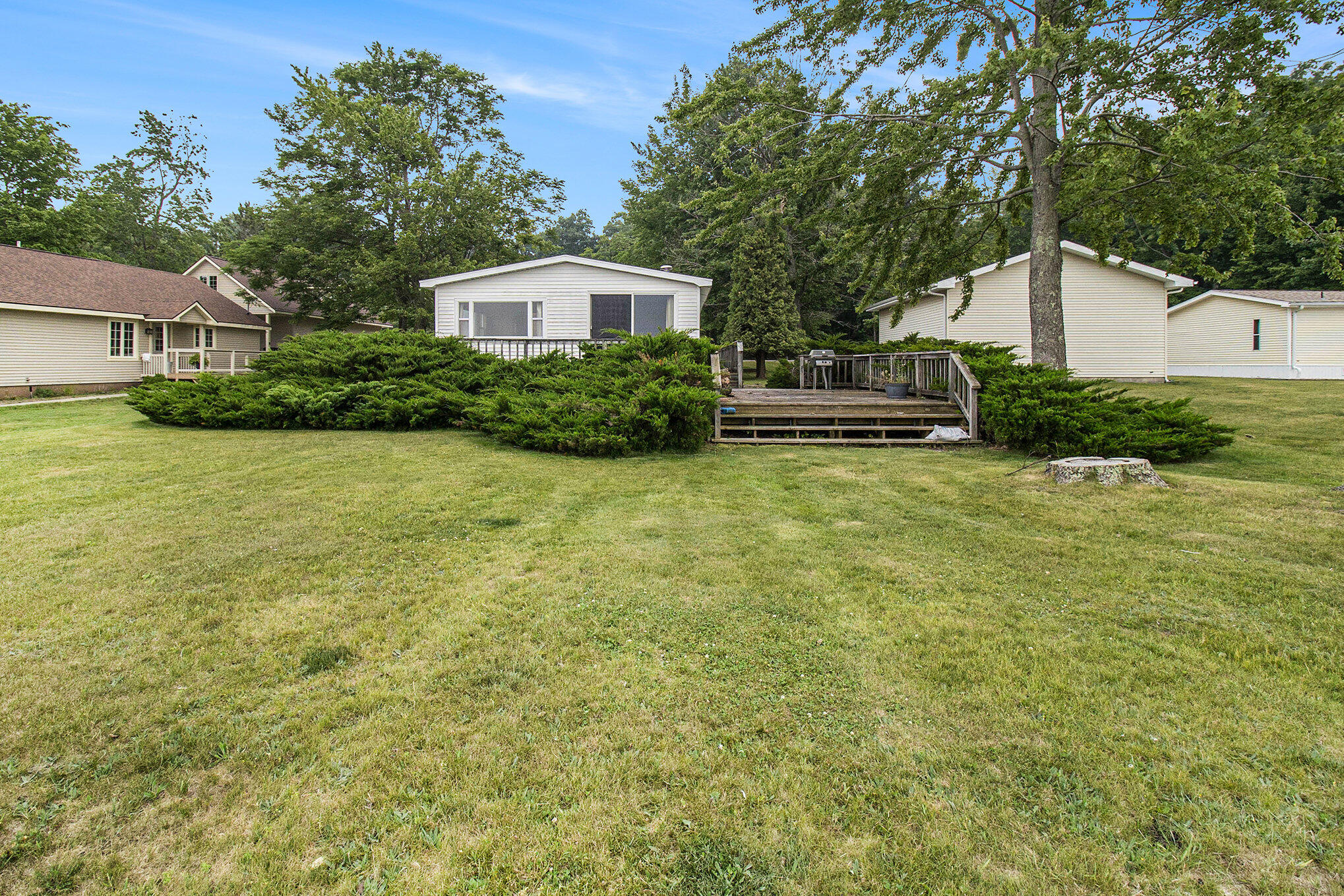 5974 Longbridge Road Pentwater, MI 49449 - Photo 17 of 22 002_625a2462